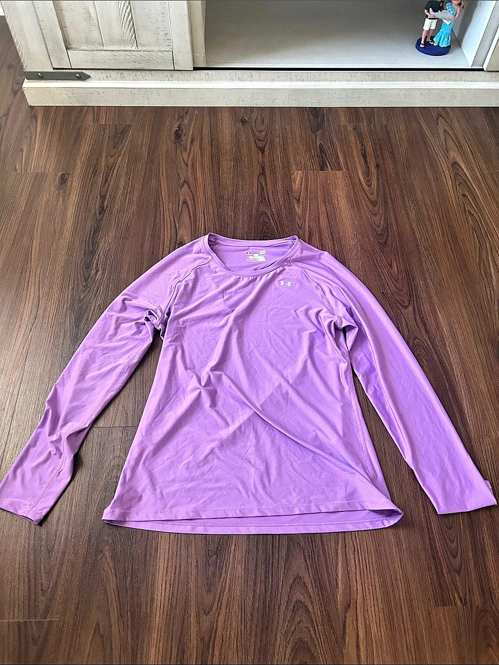 Under Armour HeatGear Long Sleeve Athletic Top in Purple Large